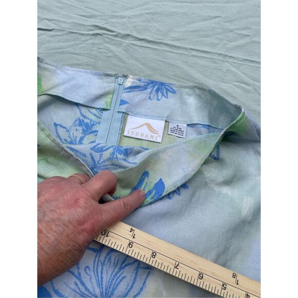 Tsunami size 8 silk linen tropical print skirt. Beach resort cruise ship. - Picture 6 of 8